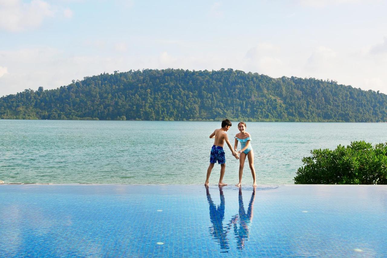 Telunas Private Island Sugi Екстериор снимка